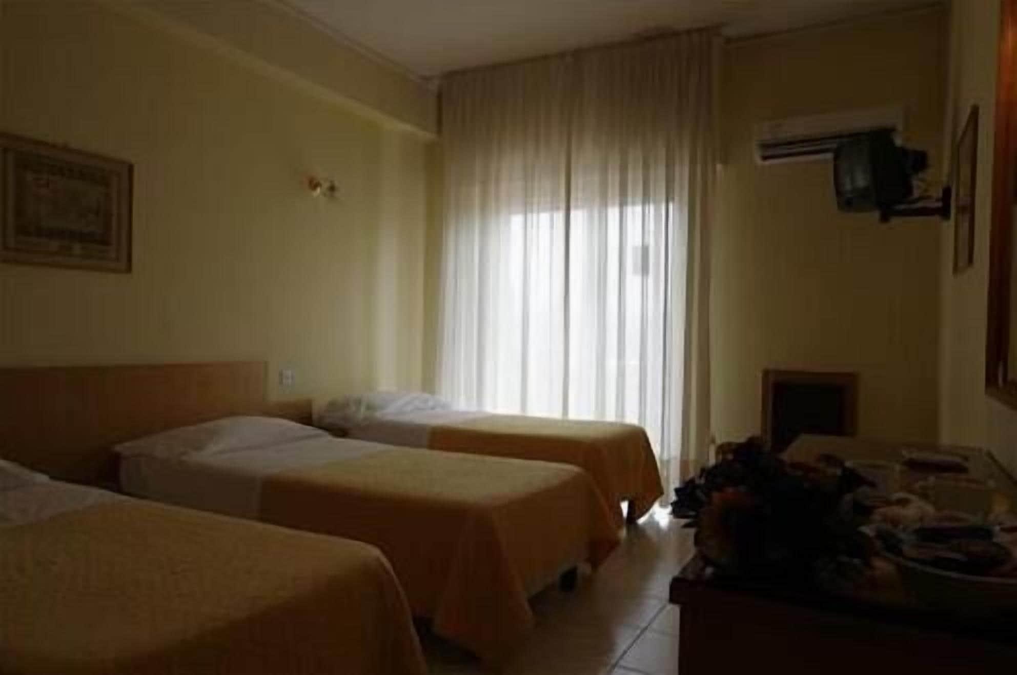 Tennis Hotel Pozzuoli Eksteriør billede