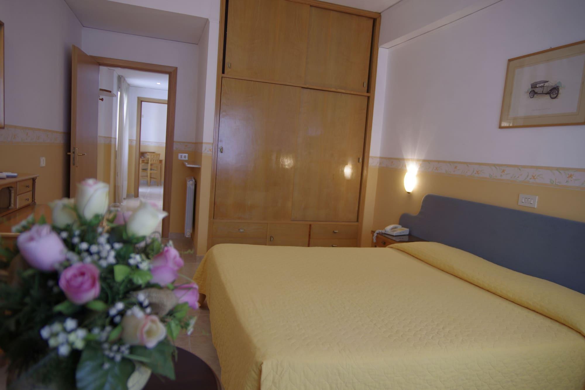 Tennis Hotel Pozzuoli Eksteriør billede
